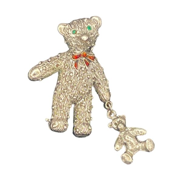 Teddy Bears Brooch Textured Silver Tone Metal Red Bow Green Eyes - Picture 11 of 12